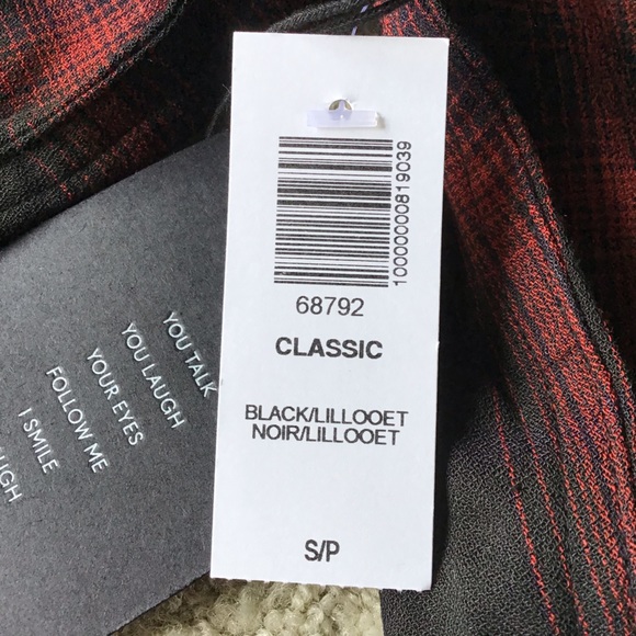 Aritzia Talula button down Size Small - Picture 5 of 5